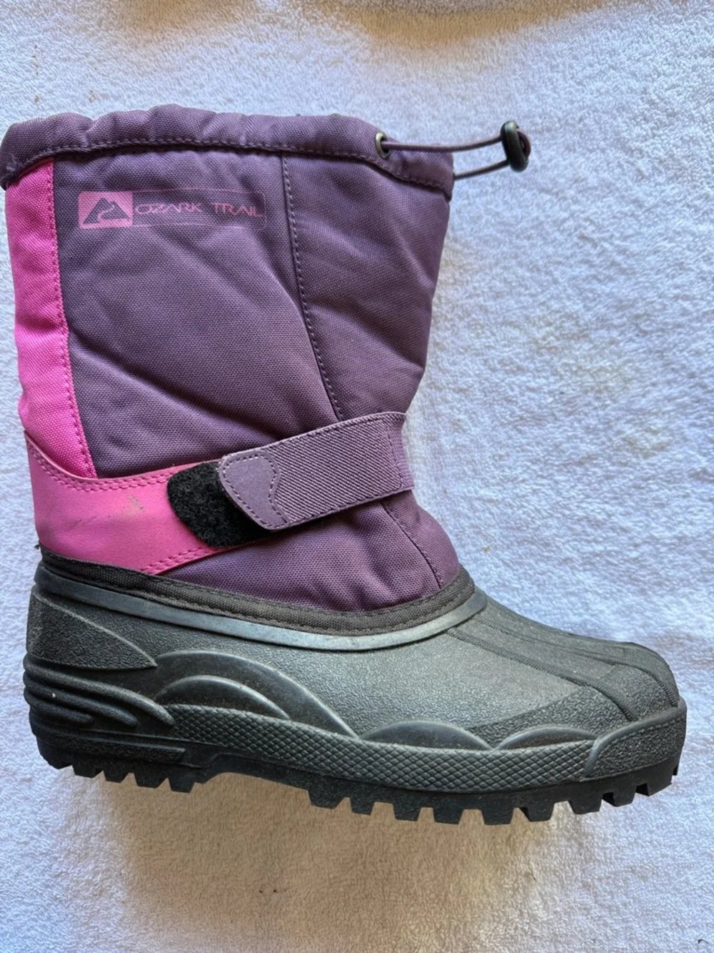 Ozark Trail Girls Purple and Pink Insulated Snow Boots